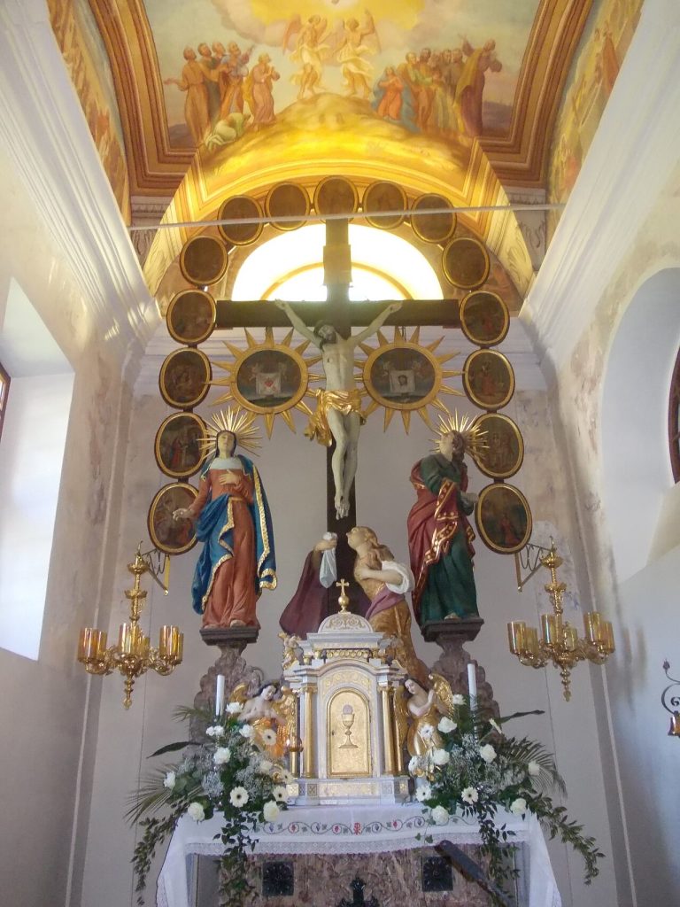 jesenice - File:Holy Cross church, Planina pod Golico 01.JPG