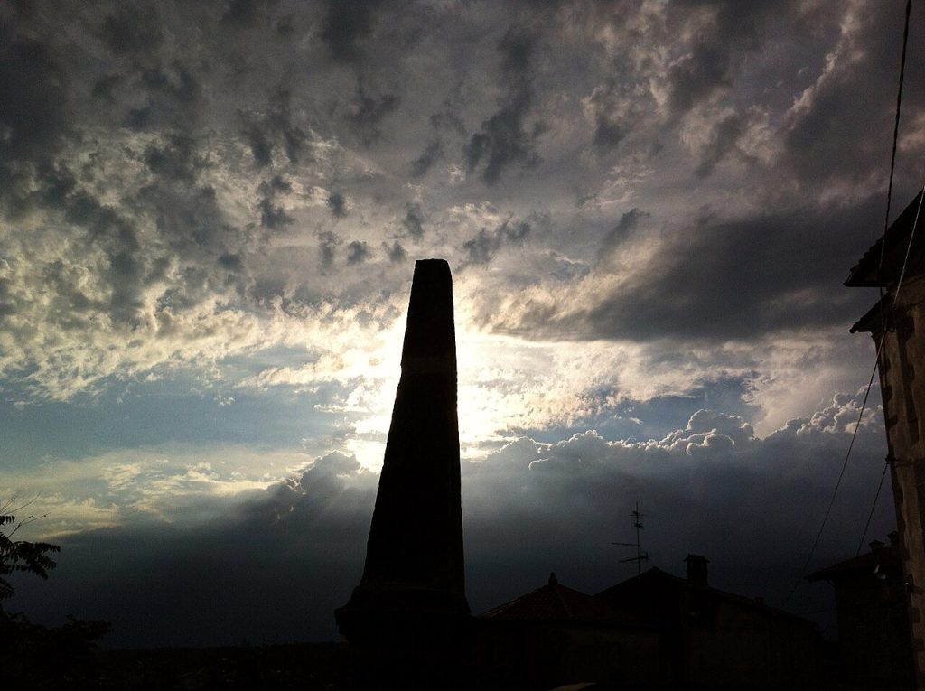Štanjel - File:Stanjel (29413949980).jpg