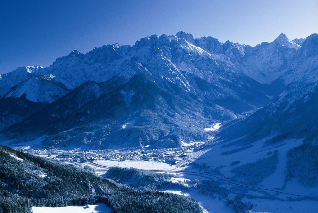 Kranjska Gora, zima, vir: Arhiv LTO Kranjska Gora, foto J.Skok